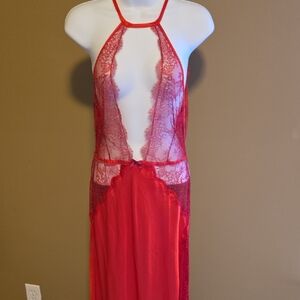 Victoria's Secret Red Lace Halter Plunge Nightgown NWT SM, Looong Sexy Side Slit